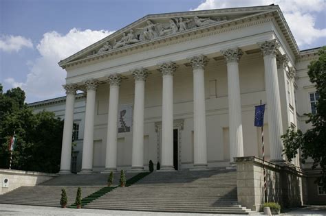 magyar nemzeti muzeum budapest